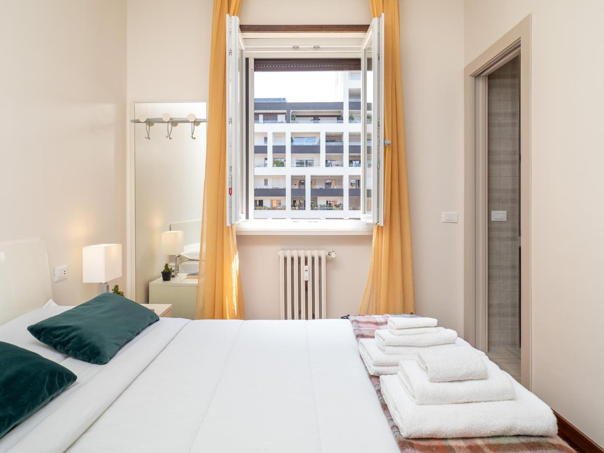 Ferienwohnung Stylish Flat With Balcony - 15 Min To Duomo Mailand Exterior foto
