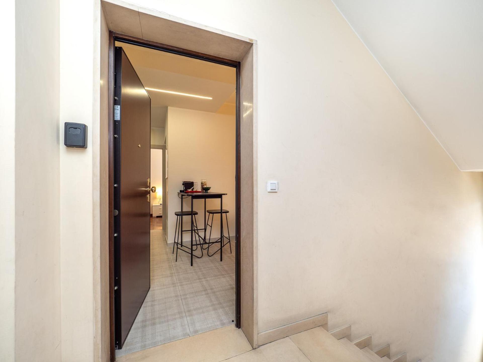 Ferienwohnung Stylish Flat With Balcony - 15 Min To Duomo Mailand Exterior foto